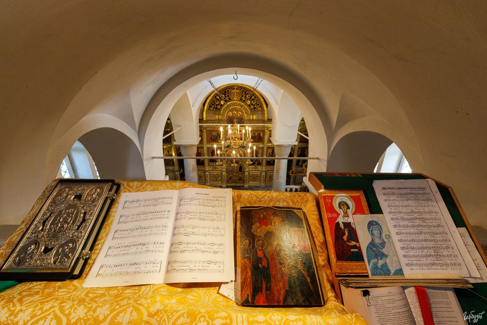 Интерьер церкви Троицы Живоначальной в Бёхово.