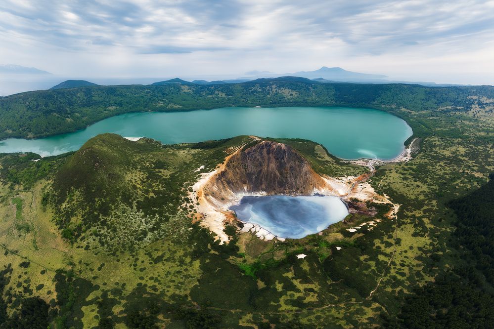 Вулкан Головнина, Кунашир