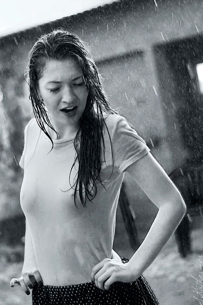 Mary&Rain
canon 40D + canon 50/1.8