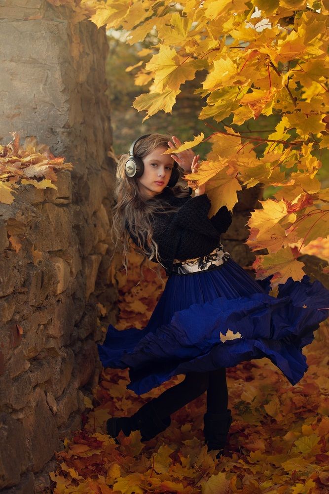 / Autumn Track__/ Mysterious time /