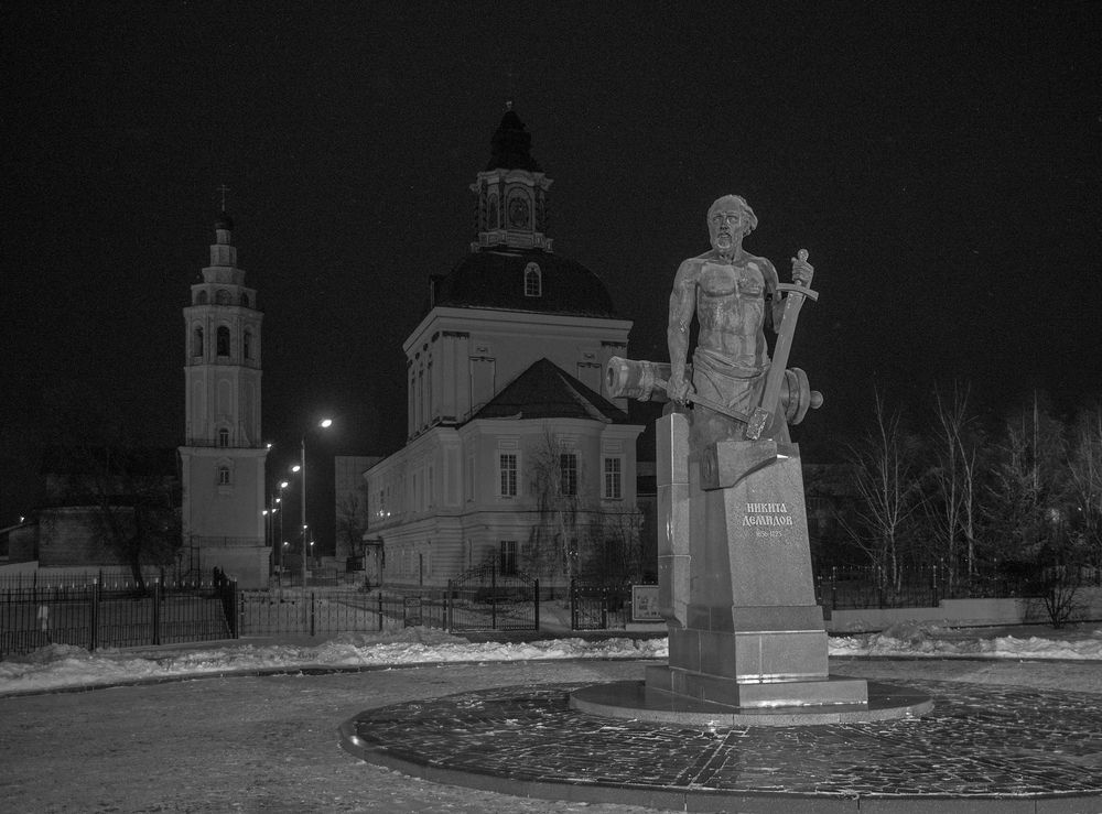 Тула ночная