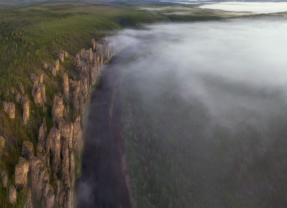 Красивая река