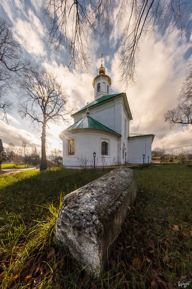 Церковь Николая Чудотворца в Панковичах. Тульская область.