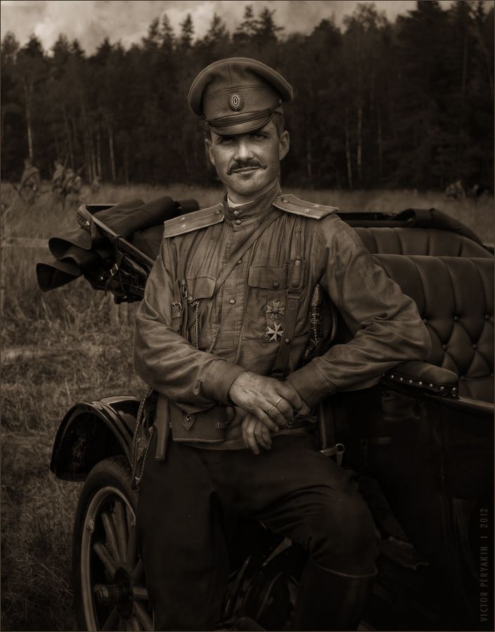Бравый русский офицер..