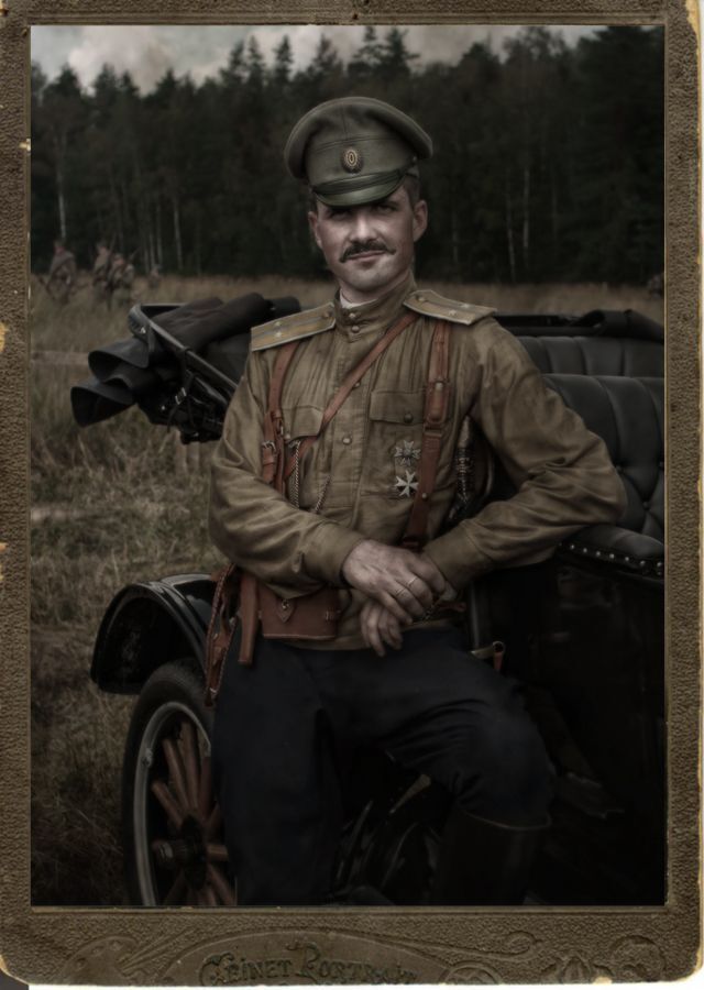 Бравый русский офицер..