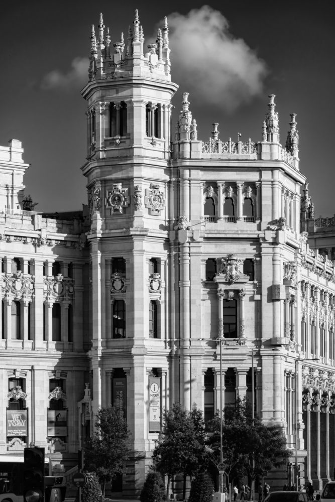 Palacio de Cibeles b&w