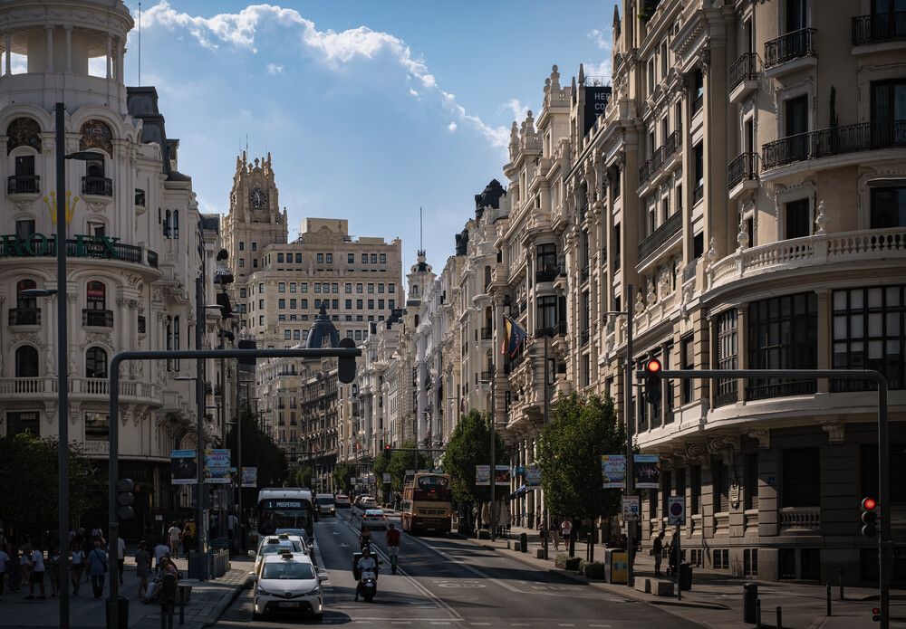Gran V&iacute;a2