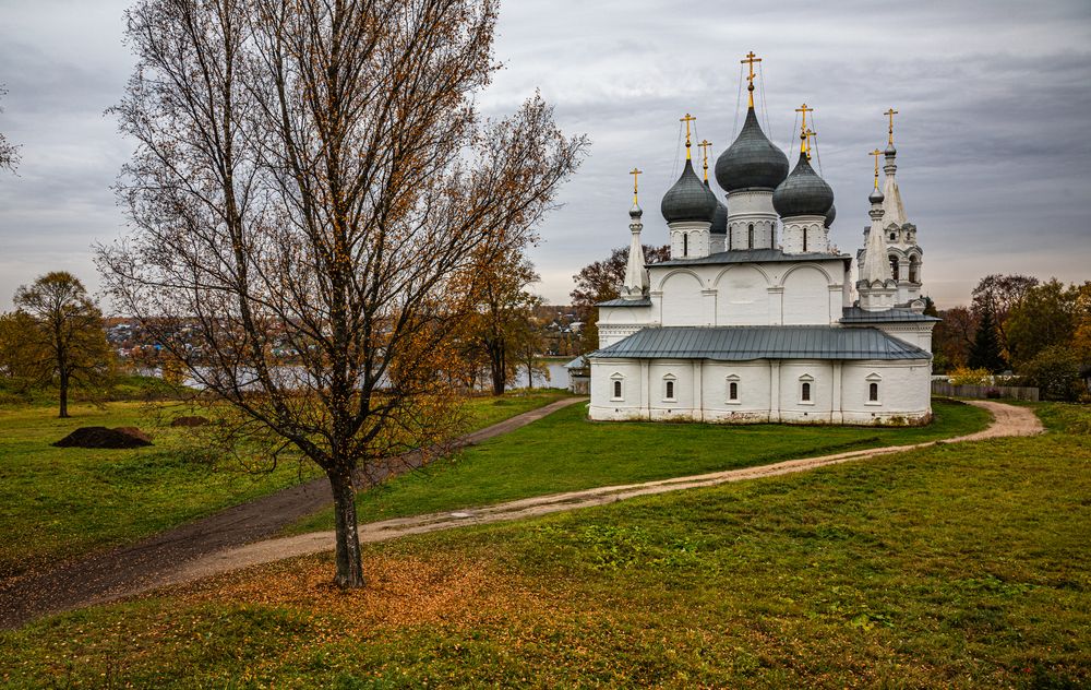 Прогулка по Тутаеву
