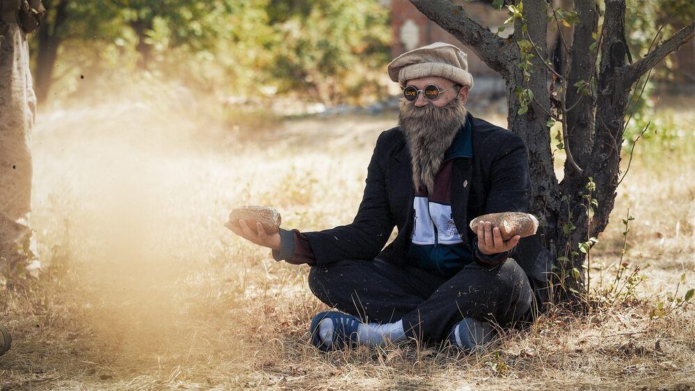 любовь курьера к искусству