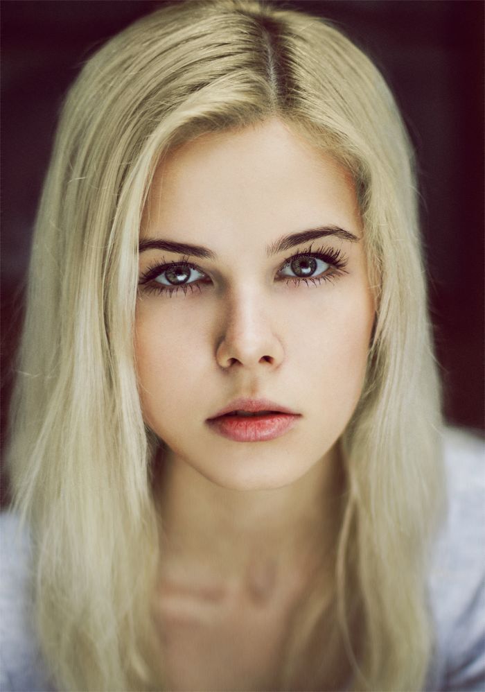 Анна.