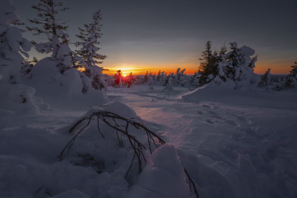 Хребет Зюраткуль