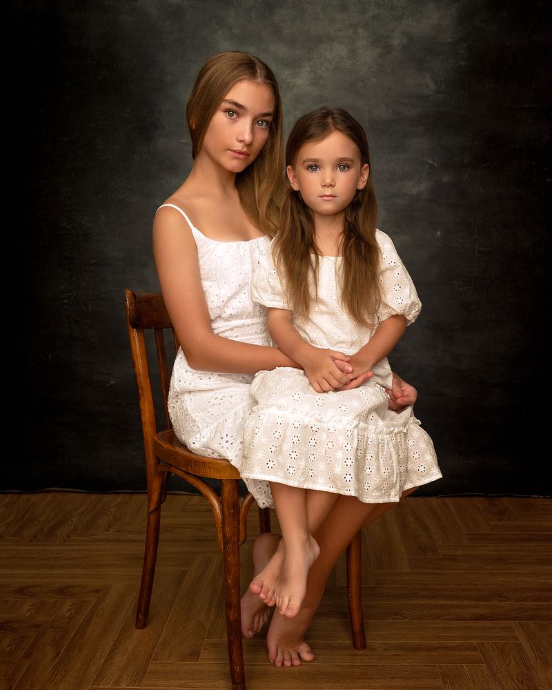 Сестры