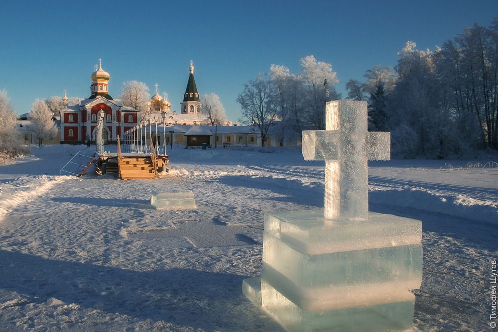 Серия длиной 9 лет: Иордань на Валдайском озере