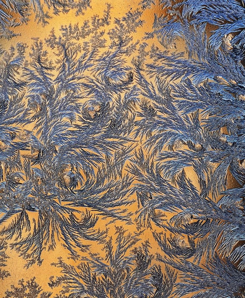 Морозное окно