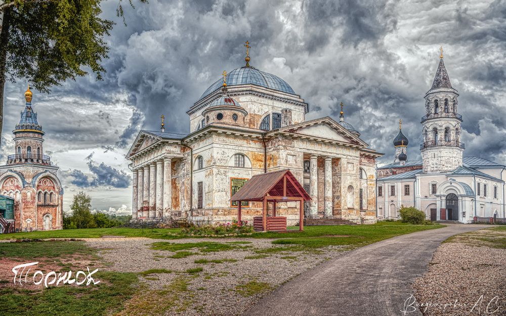 Борисоглебский монастырь.