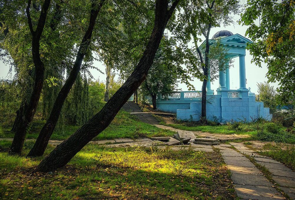 Про свет осенний в старом парке