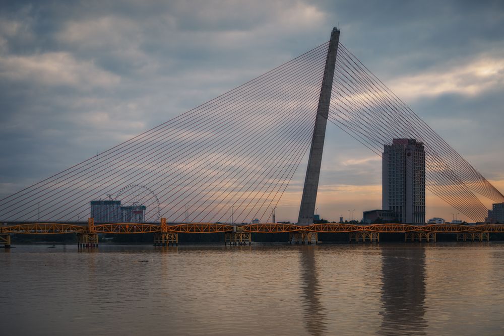 Вечер на берегу Хан (Han River)