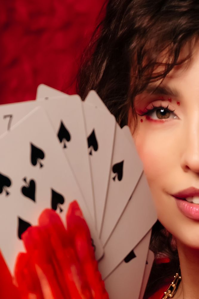 Фотопроект \"Hearts, Diamonds, Clubs, Spades\".