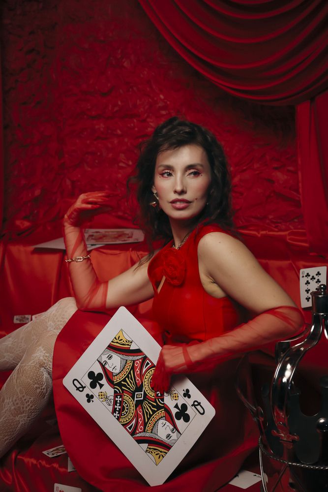 Фотопроект \"Hearts, Diamonds, Clubs, Spades\".