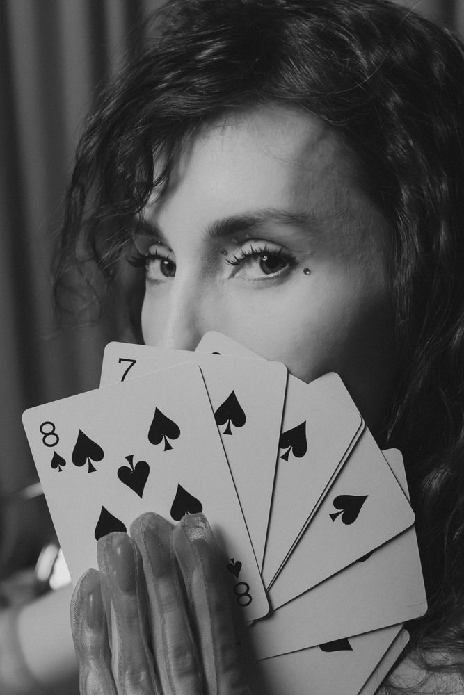 Фотопроект \"Hearts, Diamonds, Clubs, Spades\".