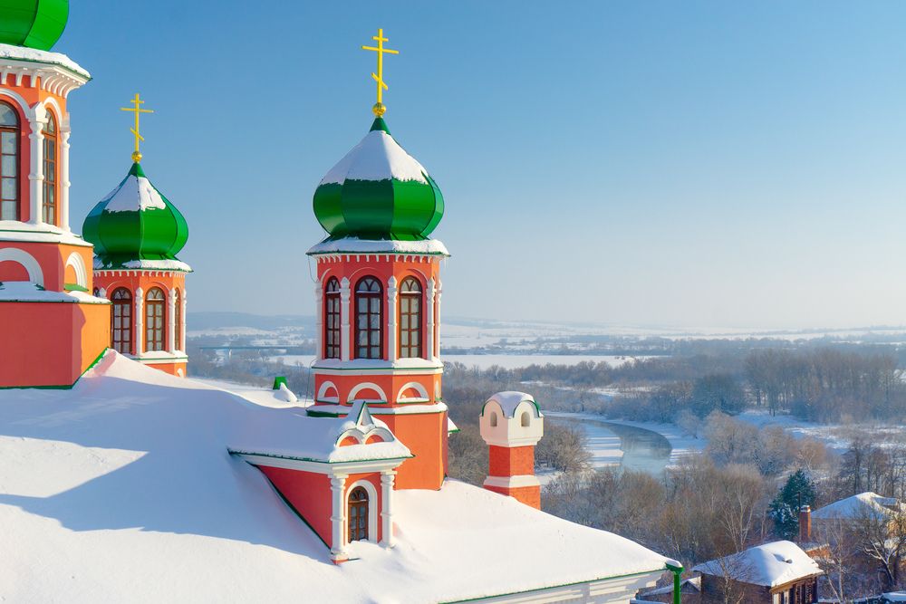 Вид с колокольни Крестовоздвиженского собора. Город Белёв. Тульская область.