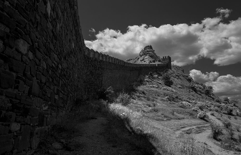 Crimea.Various.Mono