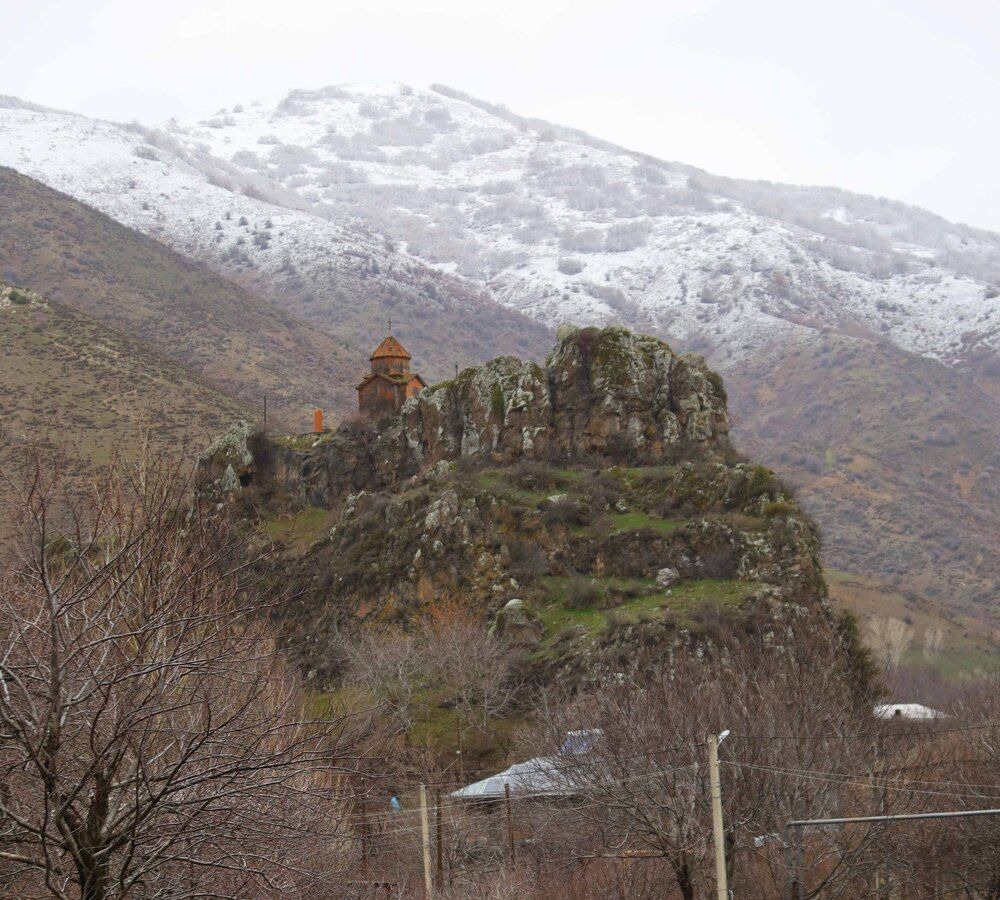Бжни