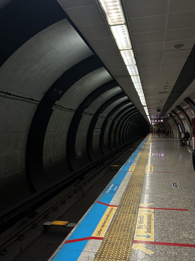 Photo 29941243