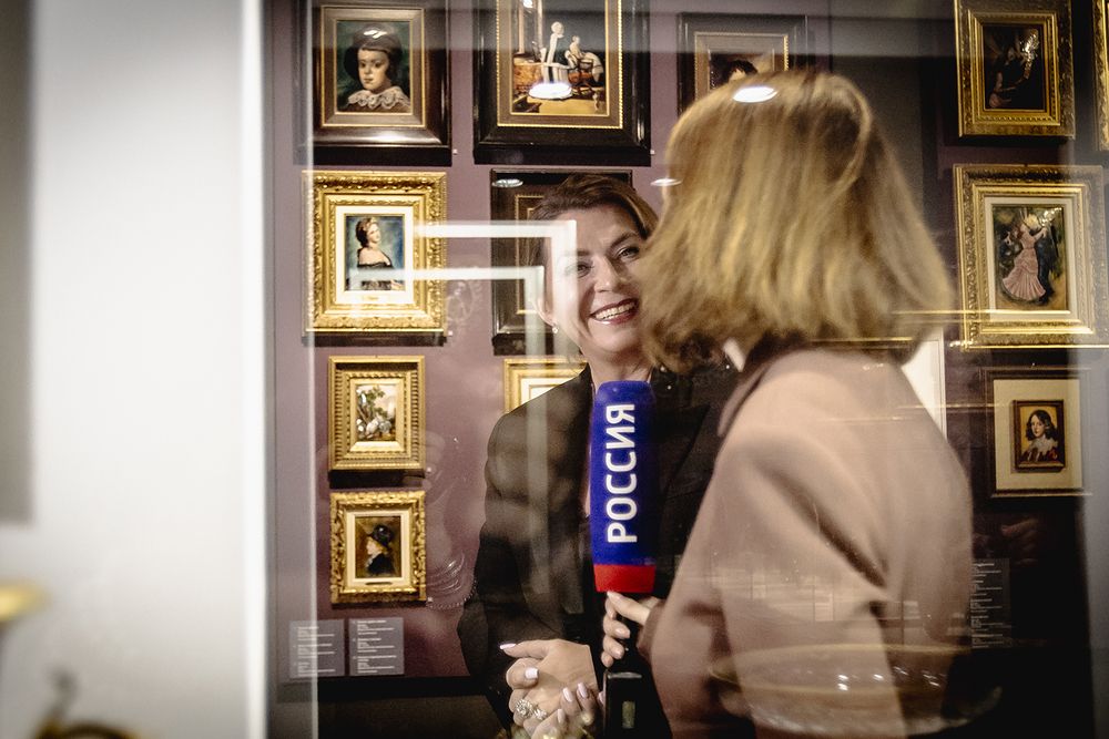 Пресс показ выставки &laquo;Огненное письмо. Искусство эмали&raquo; во Всероссийском музее декоративного искусства, 12.05.2026