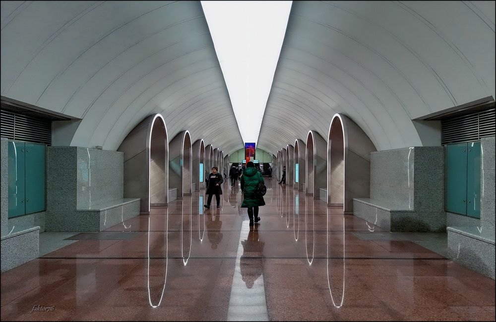 станция метро Рижская. Москва