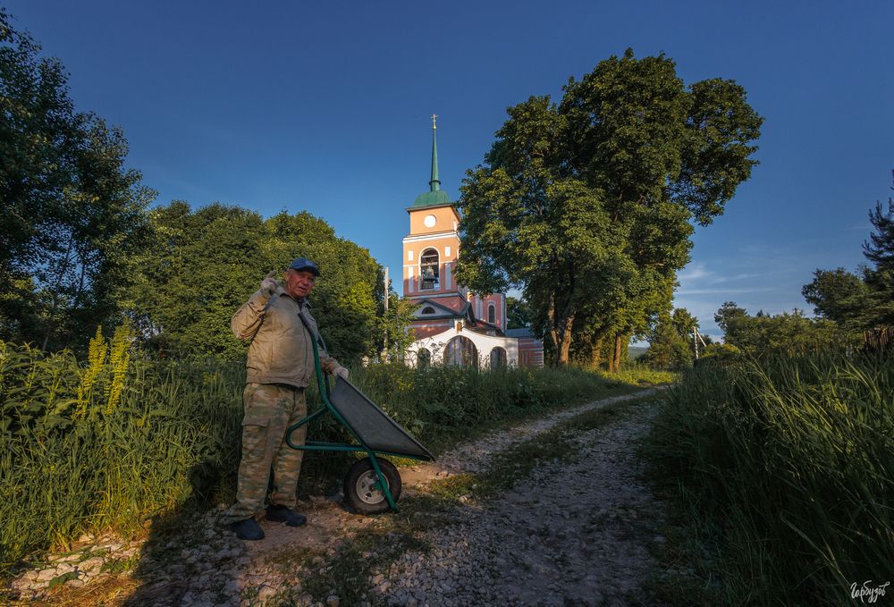 Церковь Александра Римского в Ченцово