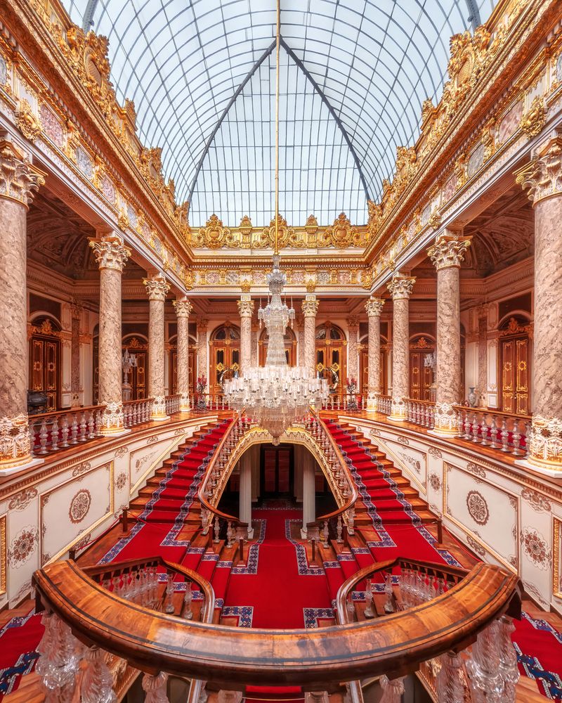 Хрустальная лестница. Дворец Долмабахче | Dolmabahce Palace