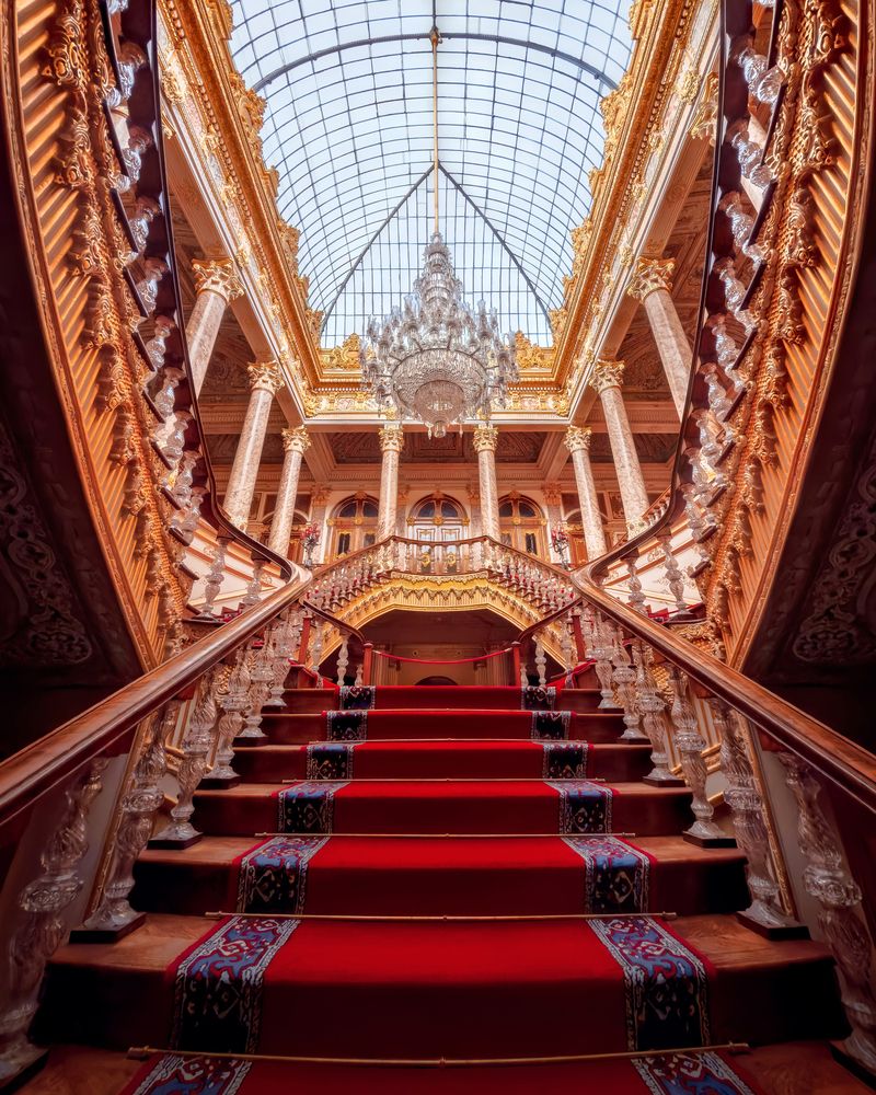 Хрустальная лестница. Дворец Долмабахче | Dolmabahce Palace