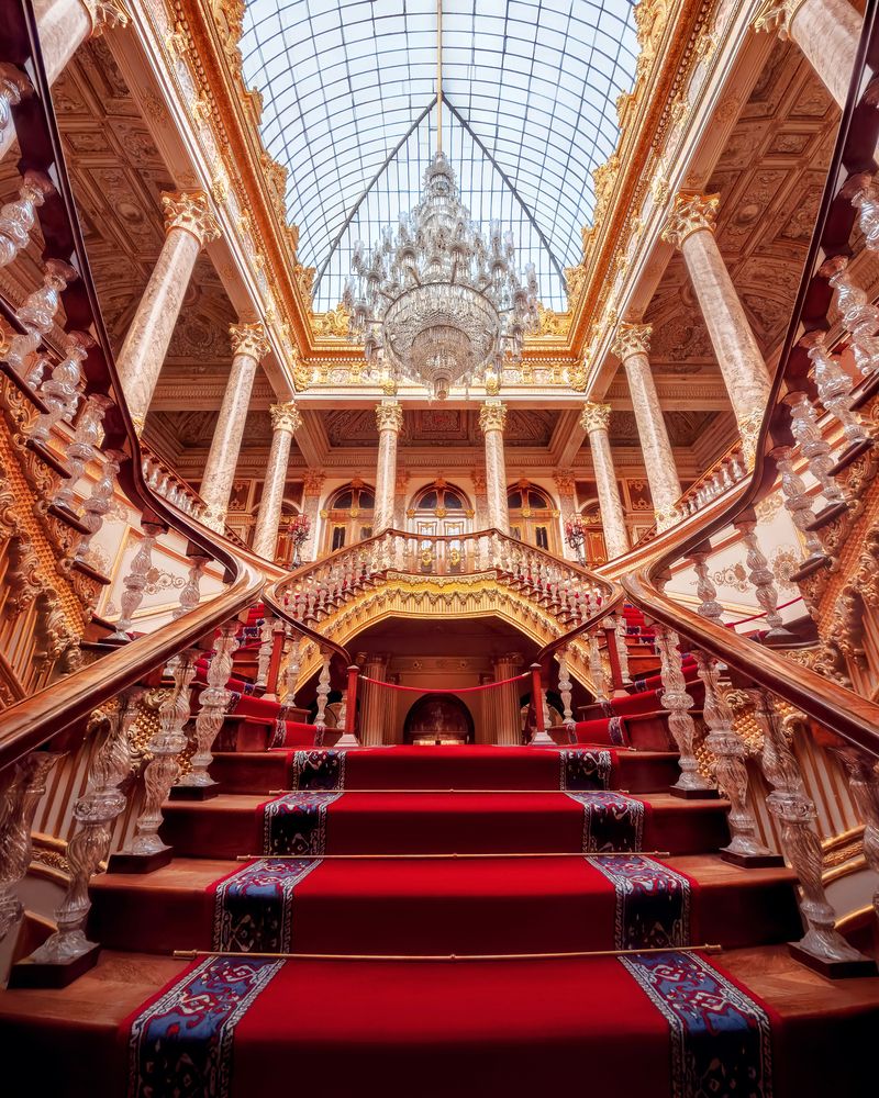 Хрустальная лестница. Дворец Долмабахче | Dolmabahce Palace