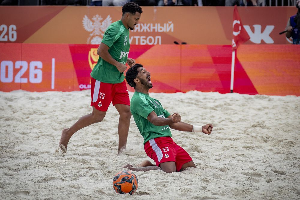 Второй этап OLIMPBET Чемпионата России 2026 по пляжному футболу: ЦСКА - \"Локомотив\" - 4:4 (4 : 5 пенальти).