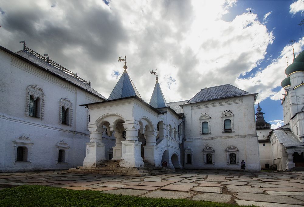 В кремле Ростова Великого