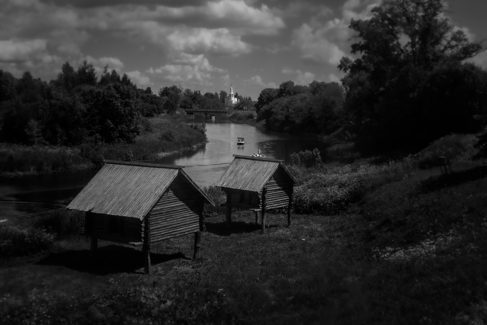 Suzdal. Between Light and Memory.