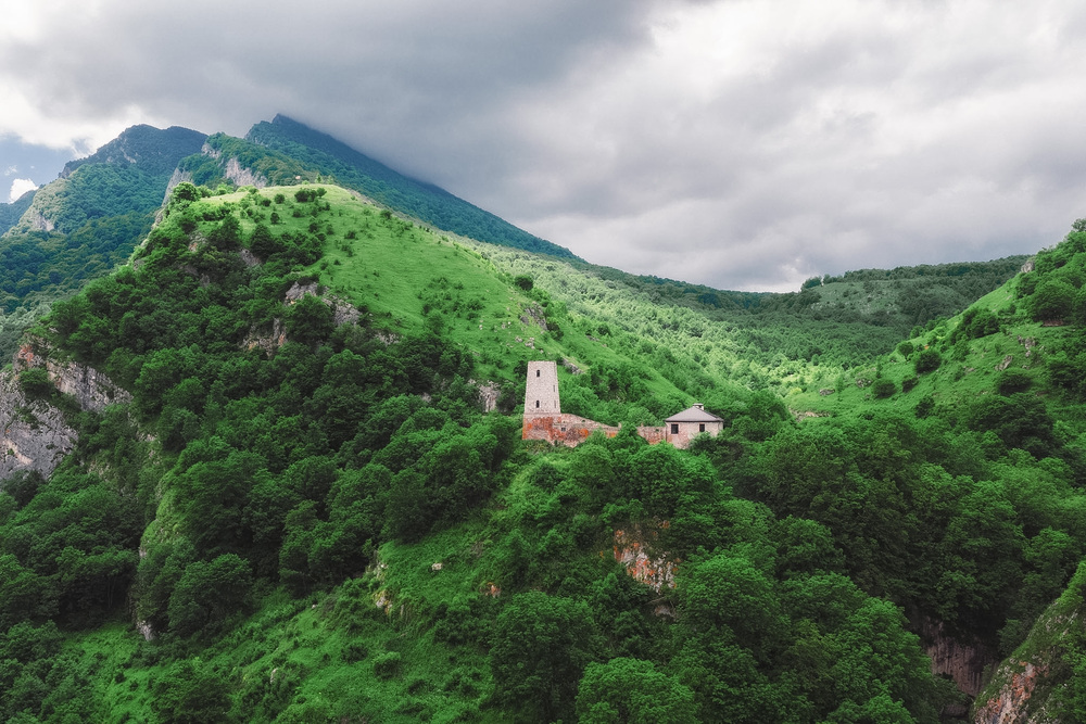 Когда горы встречают тебя