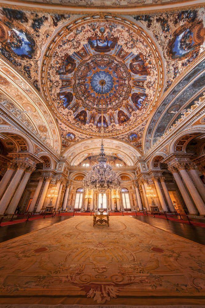 Церемониальный зал дворца Долмабахче | Dolmabahce Palace Ceremonial Hall (Muayede Salonu)