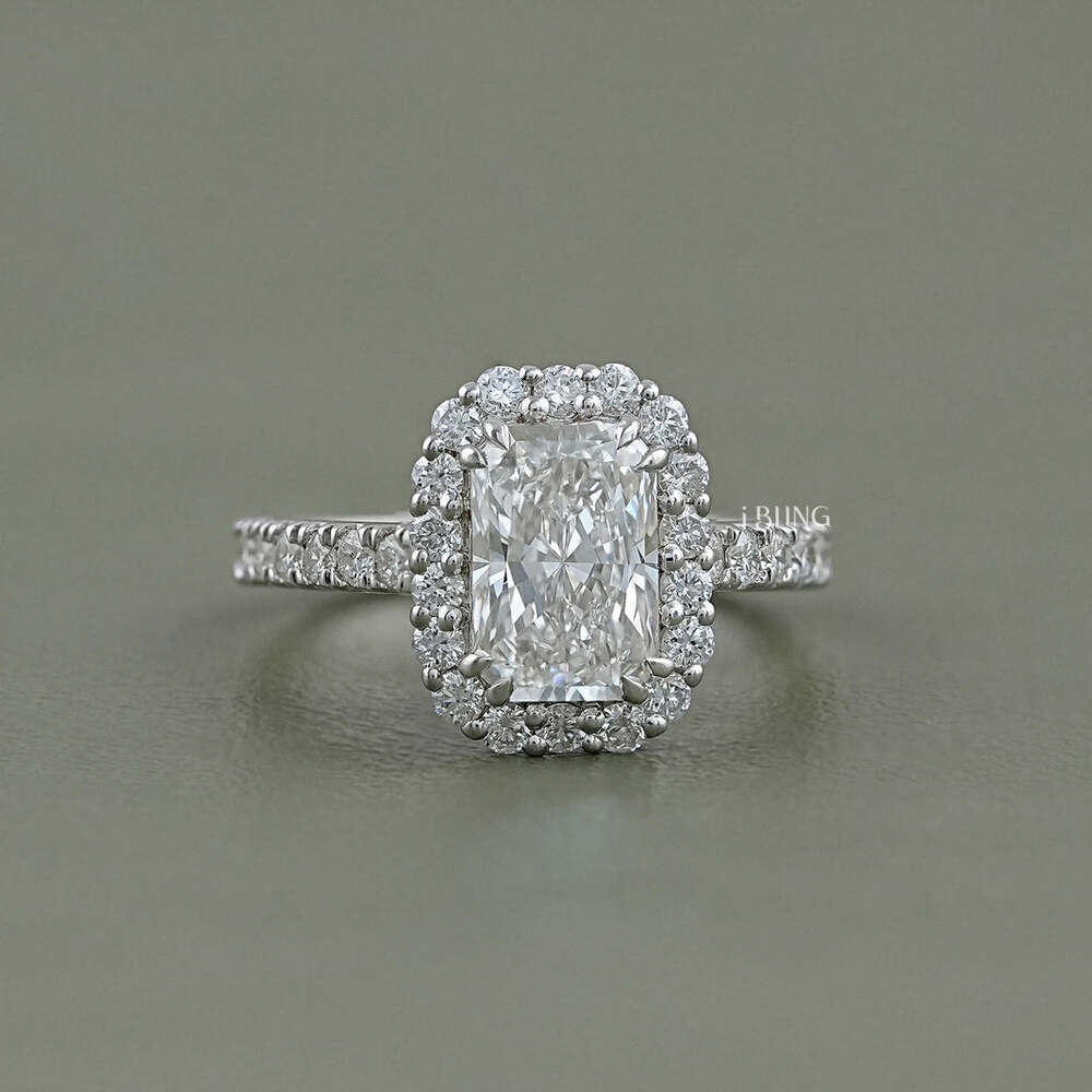Radiant Diamond Engagement Rings