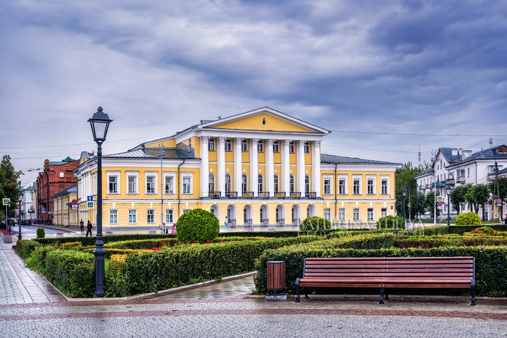 Гуляя по Костроме