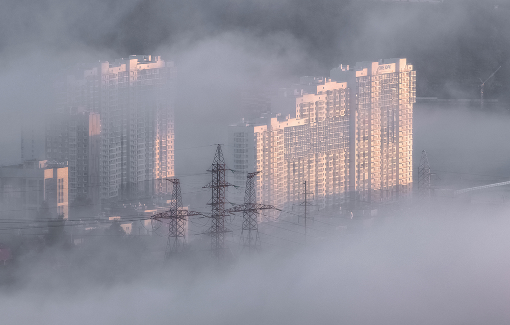 Город, погруженный в туман