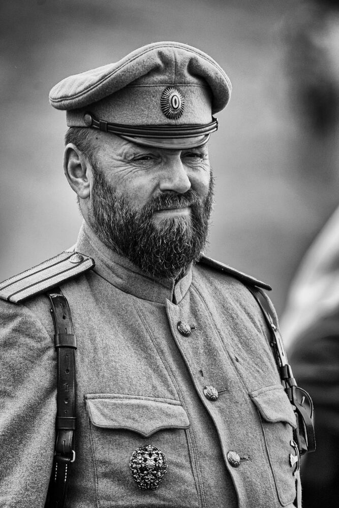 Реконструкторы