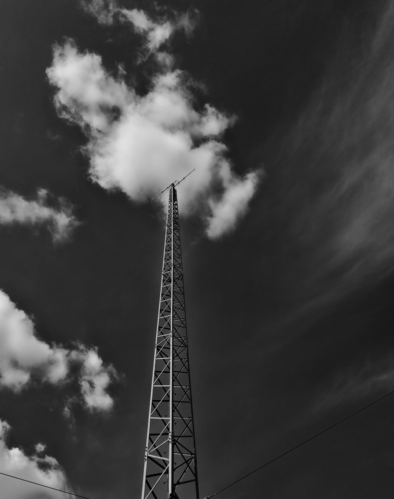 The Drama of Light and Geometry