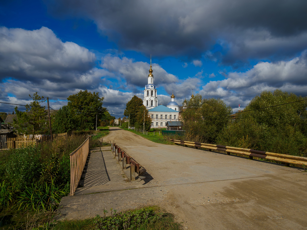 Сентябрьская прогулка по селу Заозерье.