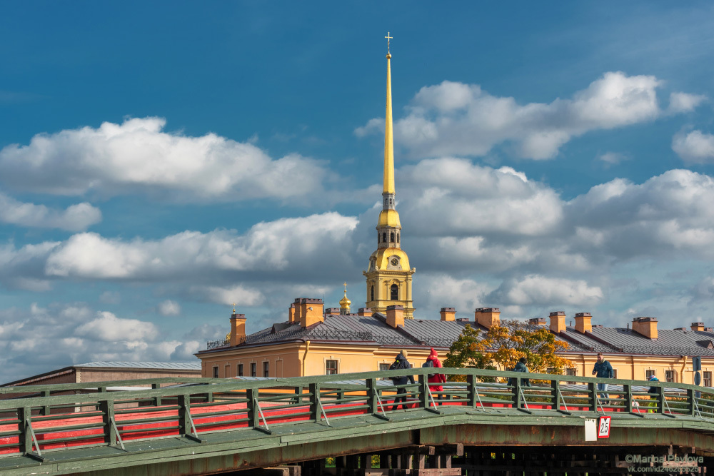 Петропавловский собор. Фрагмент Кронверкского моста.