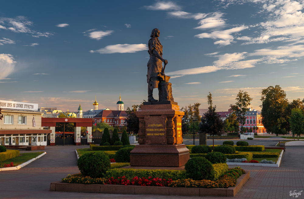 Памятник Петру Первому в Туле
