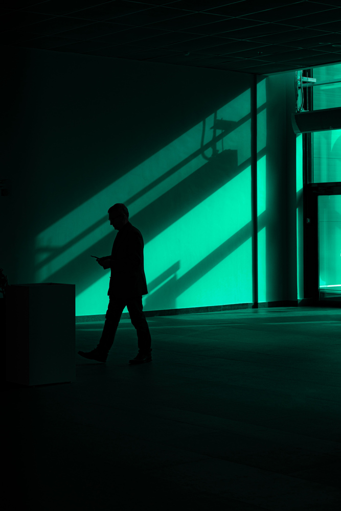 Geometry of solitude
