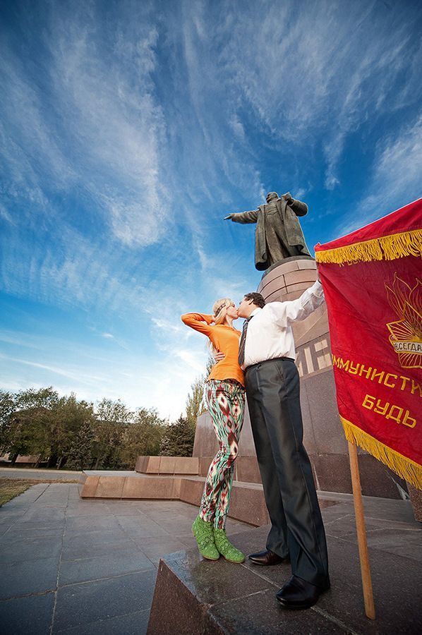 Да здравствует советская семья!