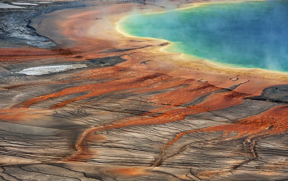 Midway Geyser, Grand Prismatic, Yellowstone National Park, Wyoming US